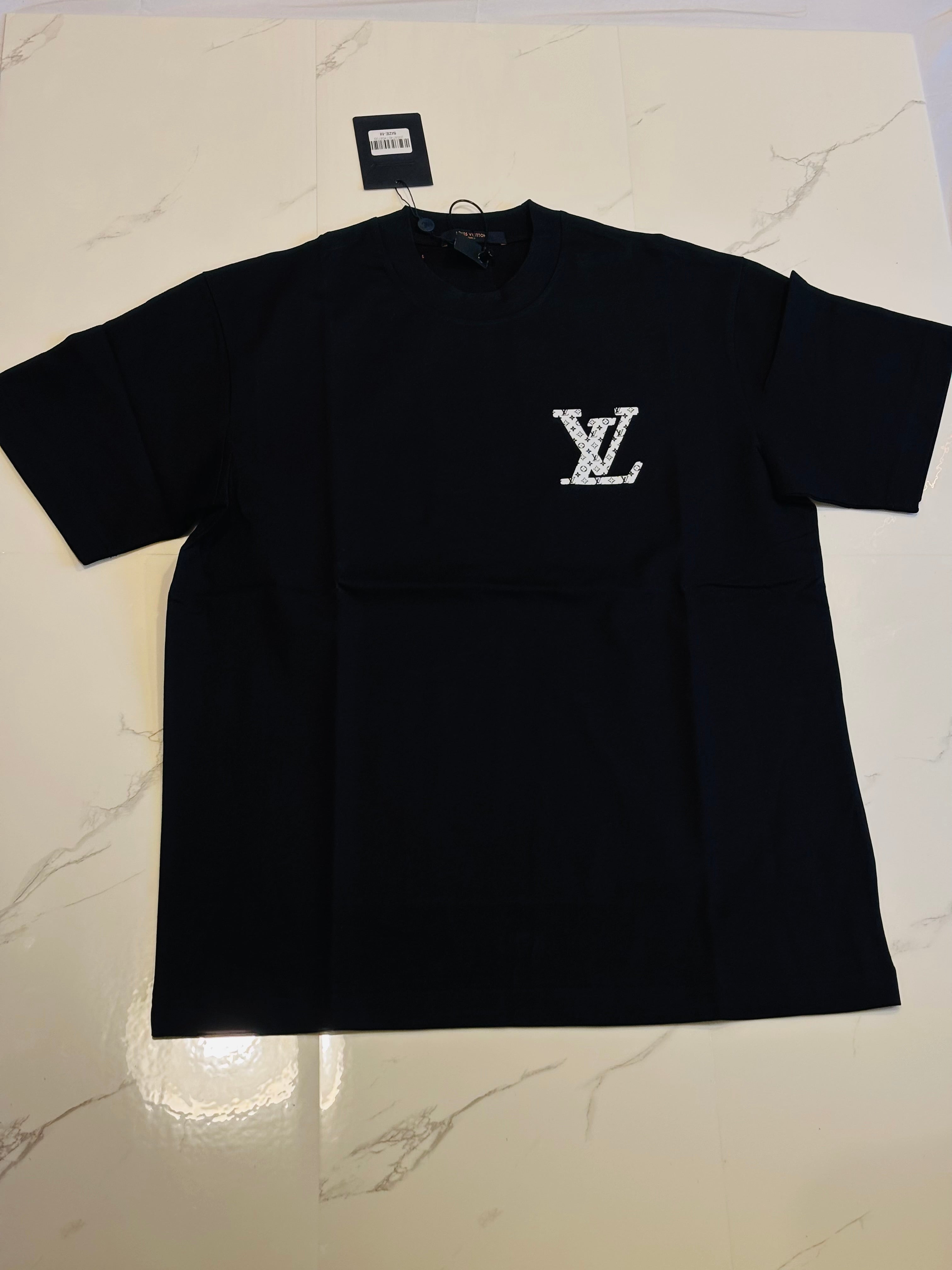 LV MONOGRAM LOGO - medium