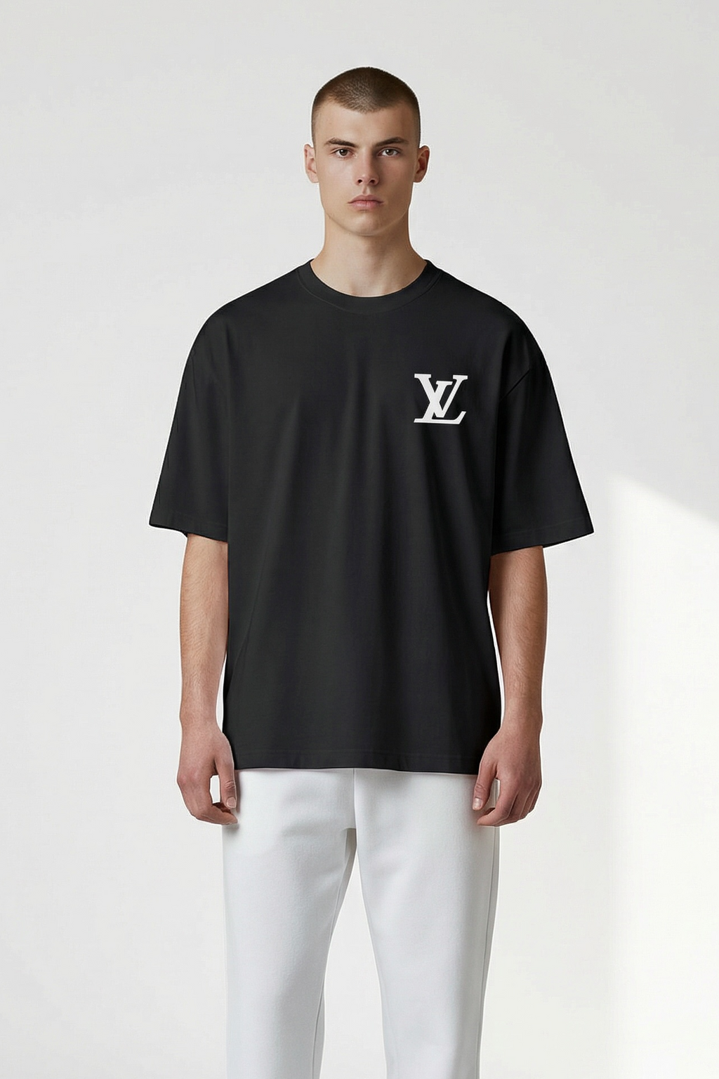 LV GRAFFITTI LOGO- medium