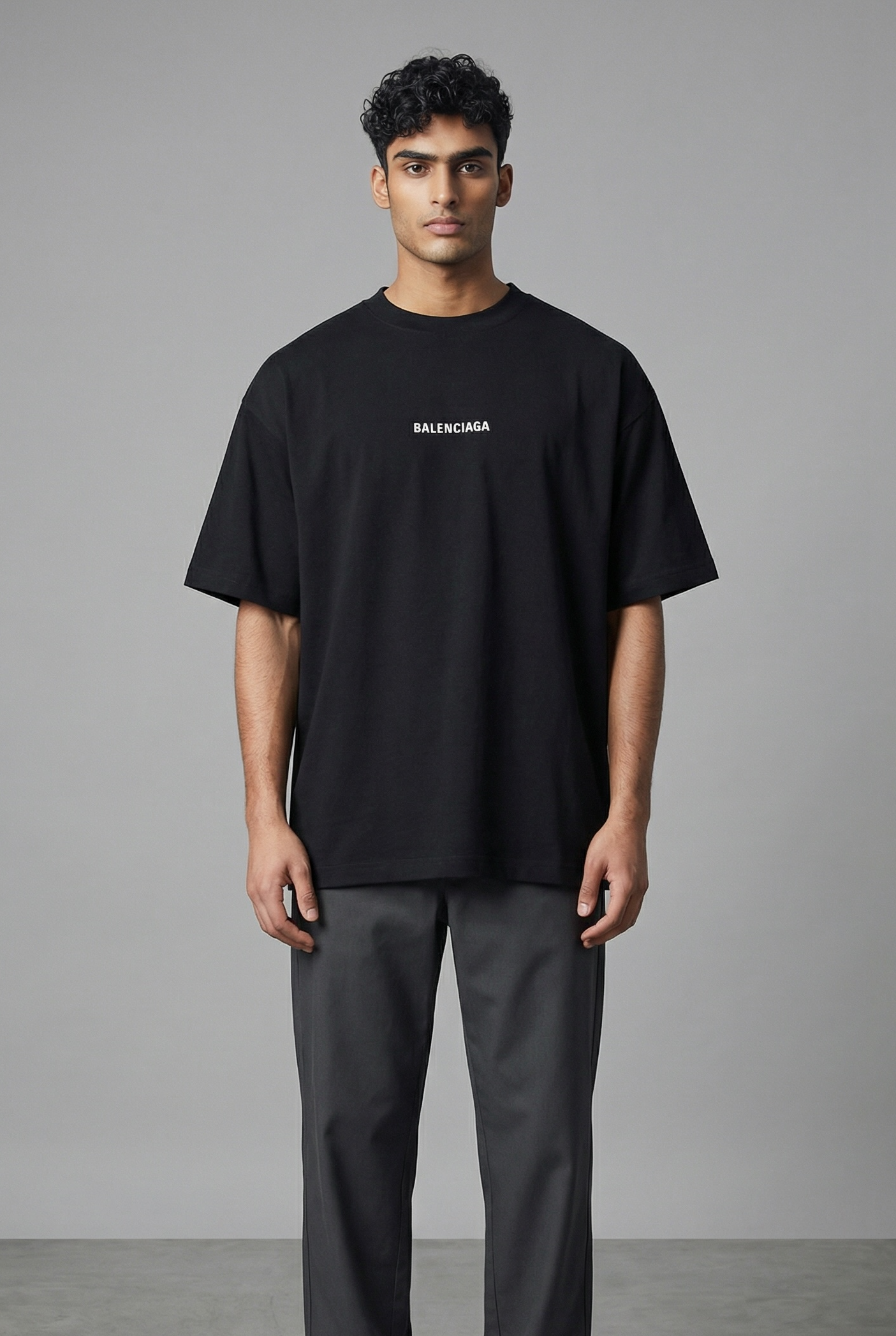 BALNCIAGA CLASSIC EMBROIDERY LOGO - small