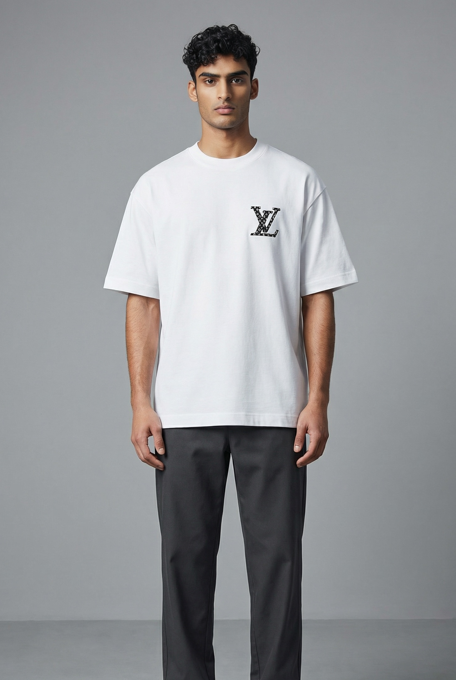 LV MONOGRAM LOGO - medium