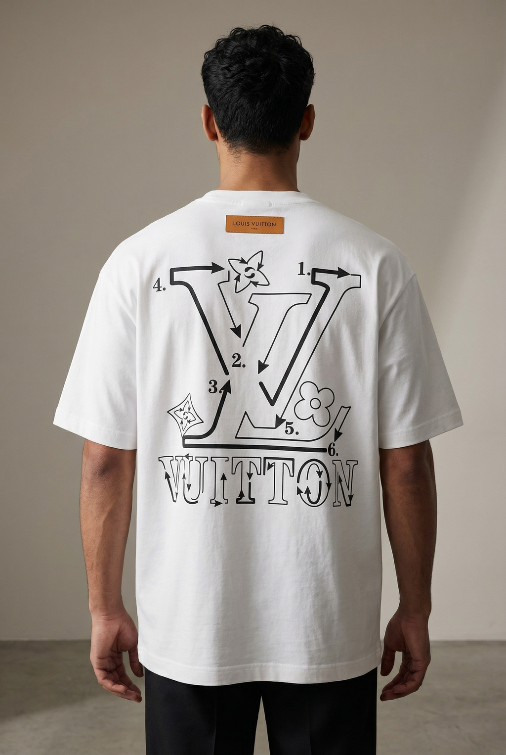 LV MONOGRAM LOGO - medium