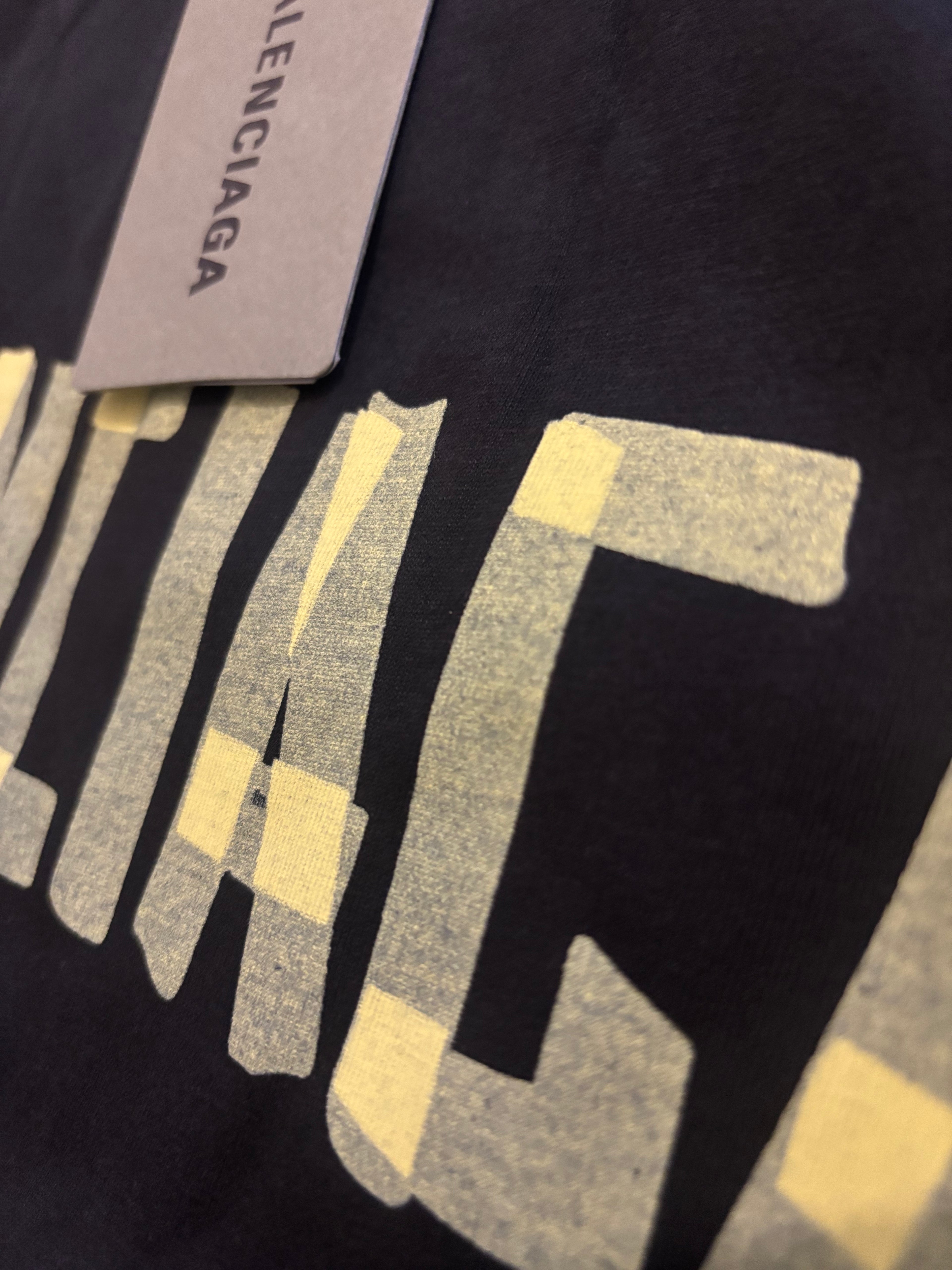 BALNCIAGA YELLOW TAPE - medium
