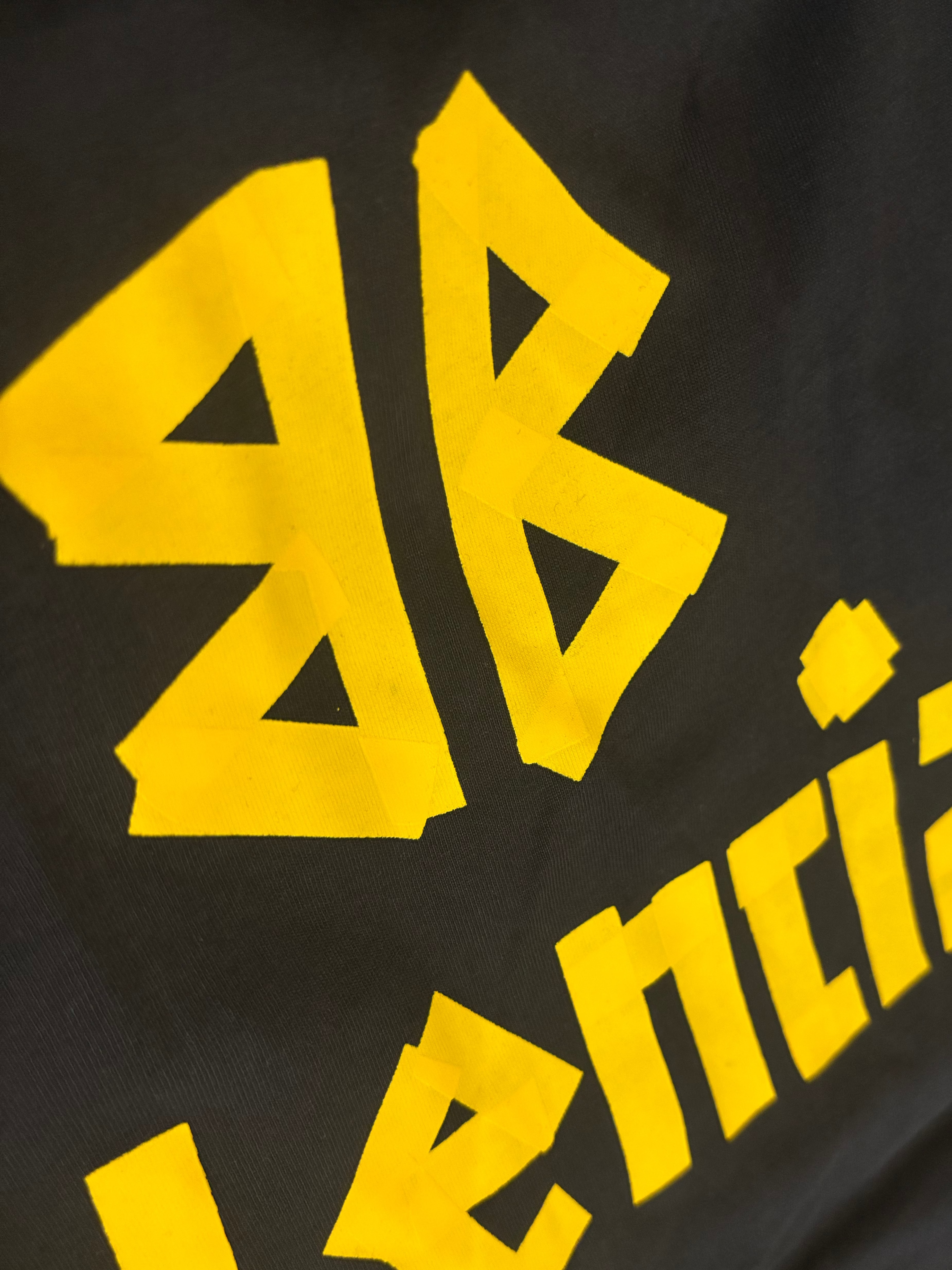 BALNCIAGA YELLOW TAPE - medium