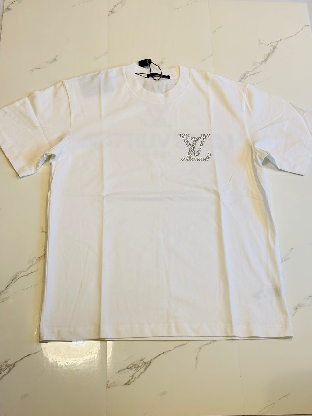LV STUDDED LOGO - medium