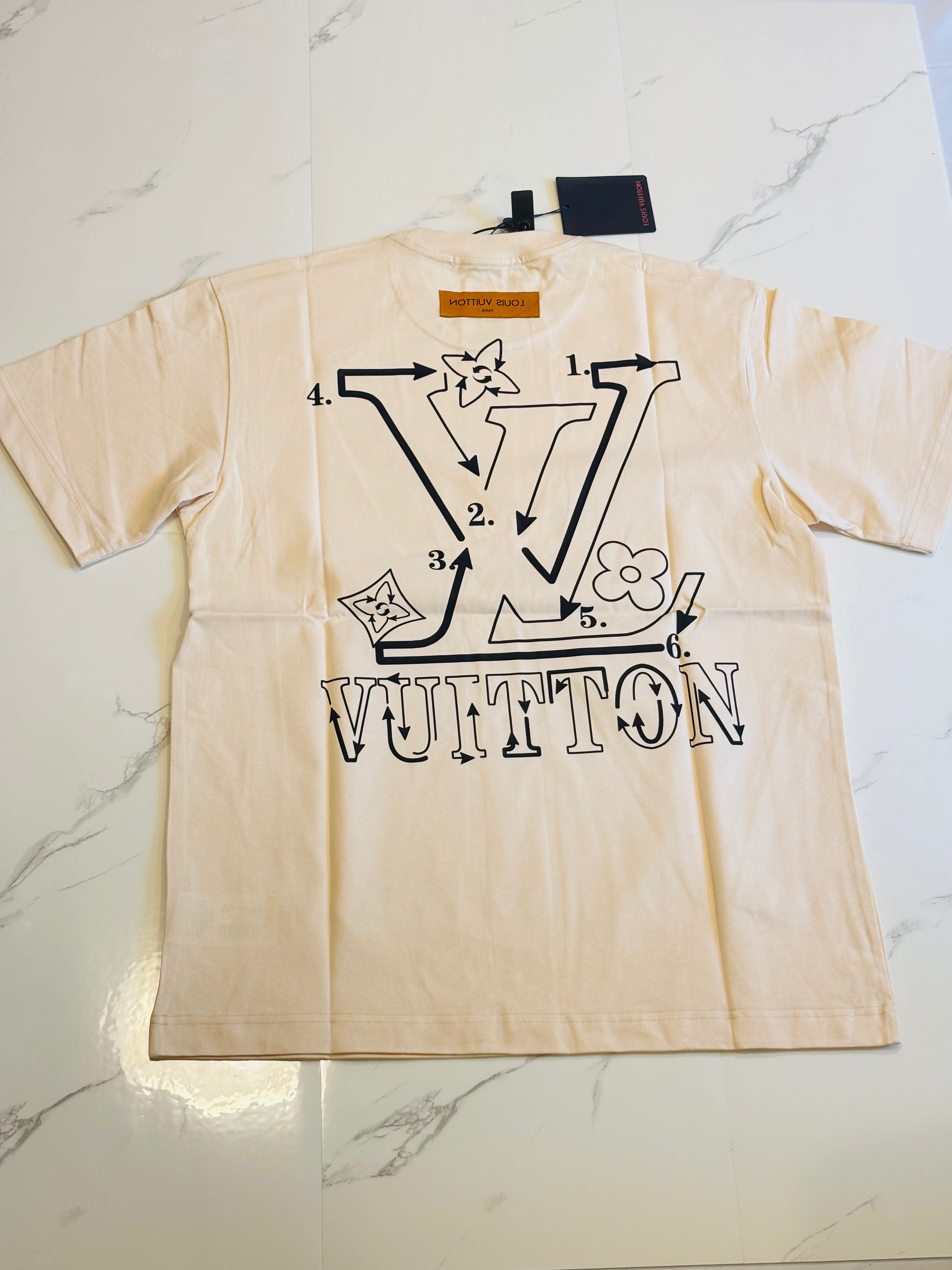 LV MONOGRAM LOGO - medium