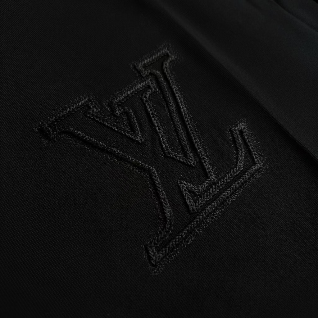 LV HOUSE T SHIRT