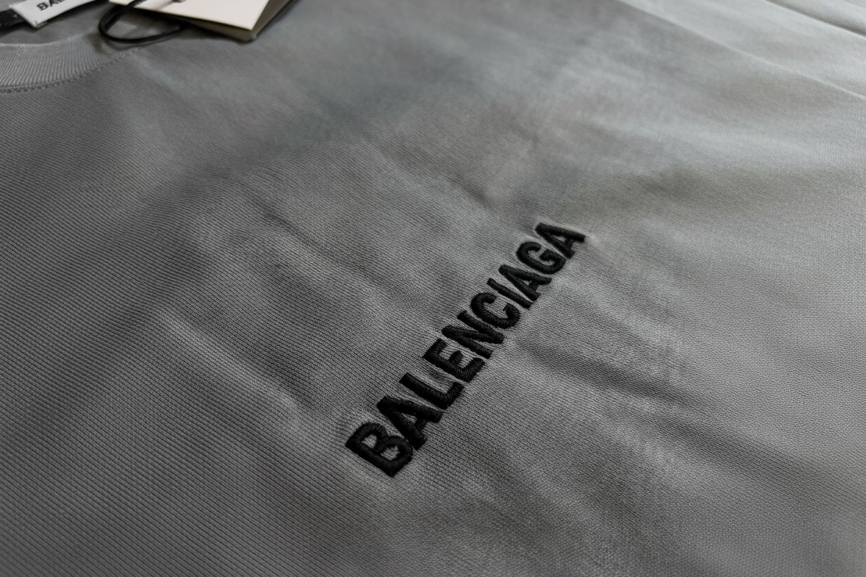 BALNCIAGA CLASSIC EMBROIDERYLOGO
