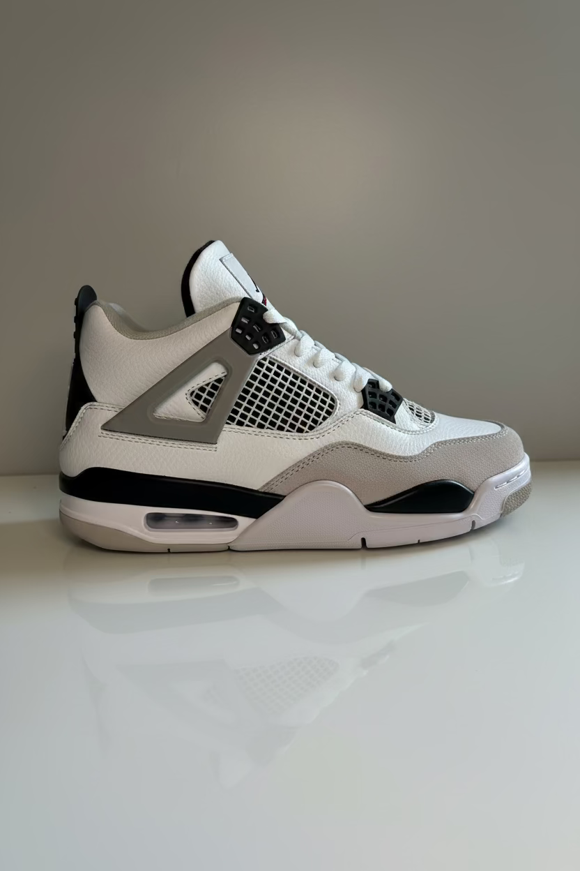 J4 MILITARY BLACK