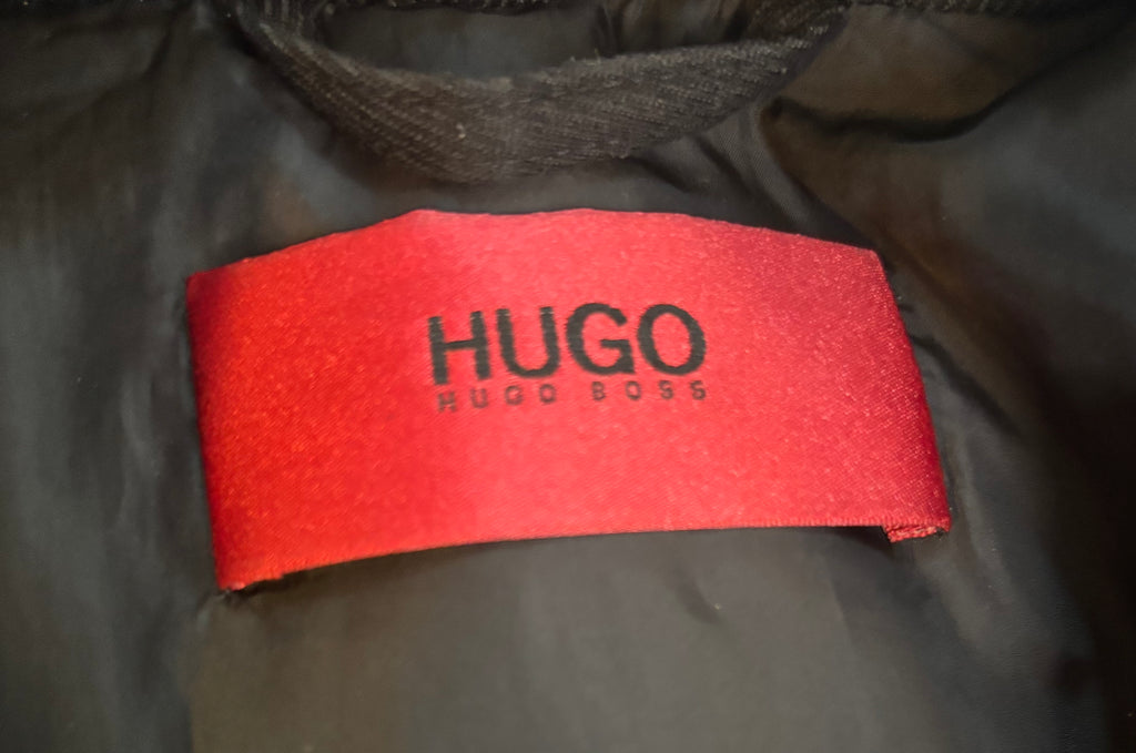 (PRE LOVED) Hugo boss down feathers puffer jacket xs